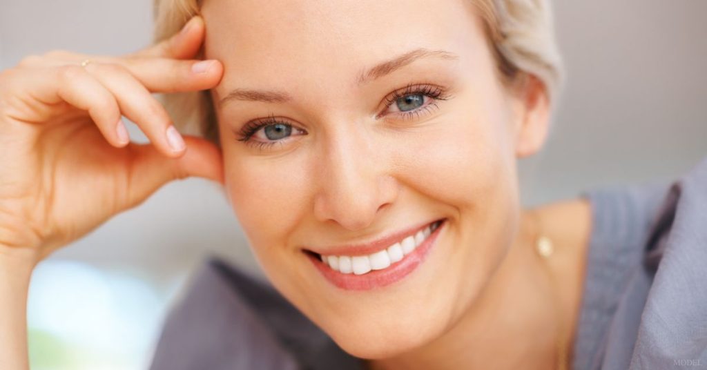 Woman with beautiful eyes (model)