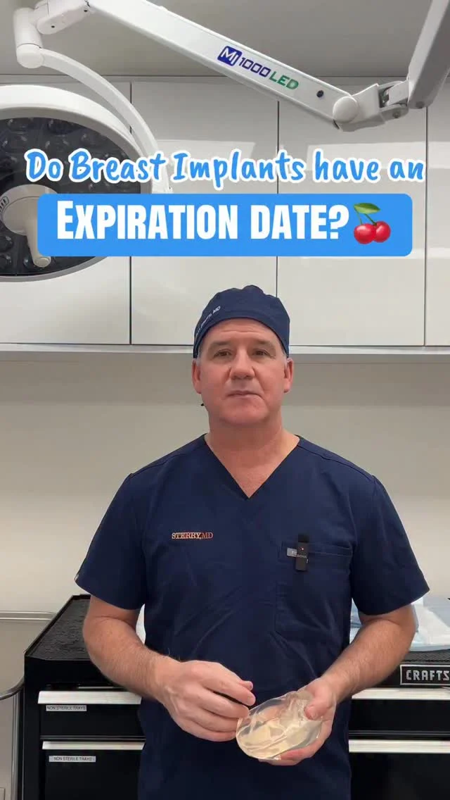 Breast implants don’t come with an expiration date! ⏳ Some last 10–20 years, some even longer. Check in with your doctor to stay on top! 
#nycplasticsurgeon #drsterry #breastimplants #expirationdate